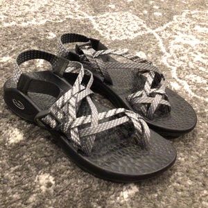 Women’s Chaco Sandals LIKE NEW